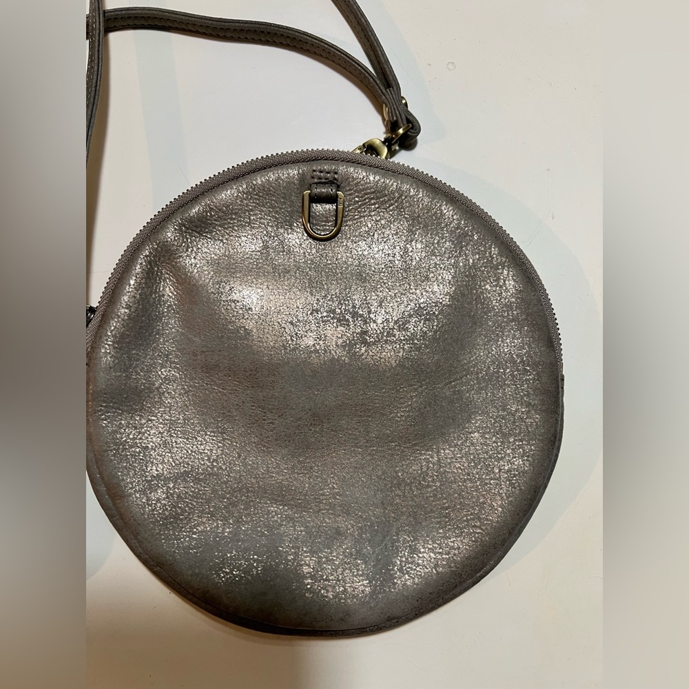 Hobo International Array Round Leather Crossbody … - image 2